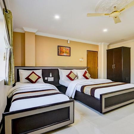 Saibala Transit Hotel Chennai Exterior foto