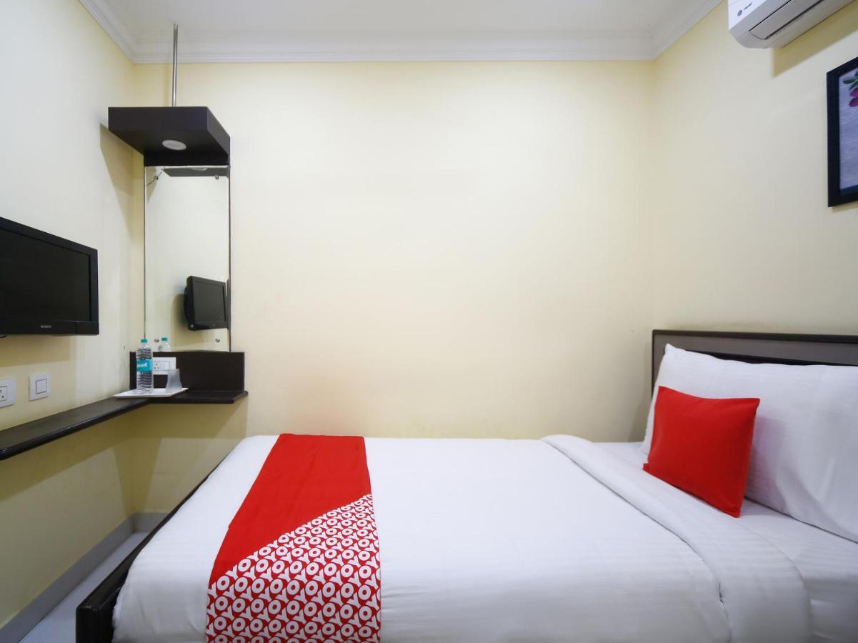 Saibala Transit Hotel Chennai Exterior foto