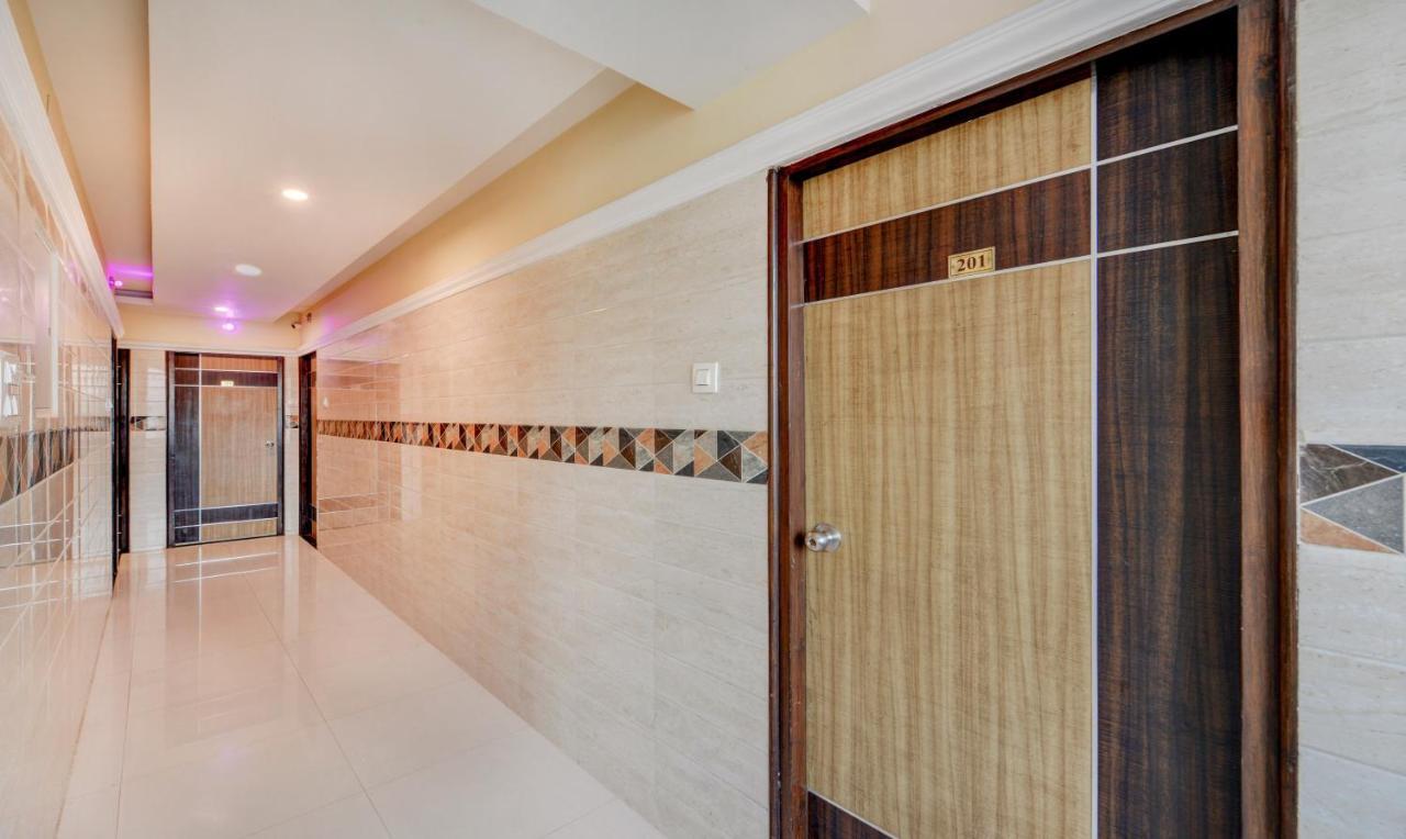 Saibala Transit Hotel Chennai Exterior foto