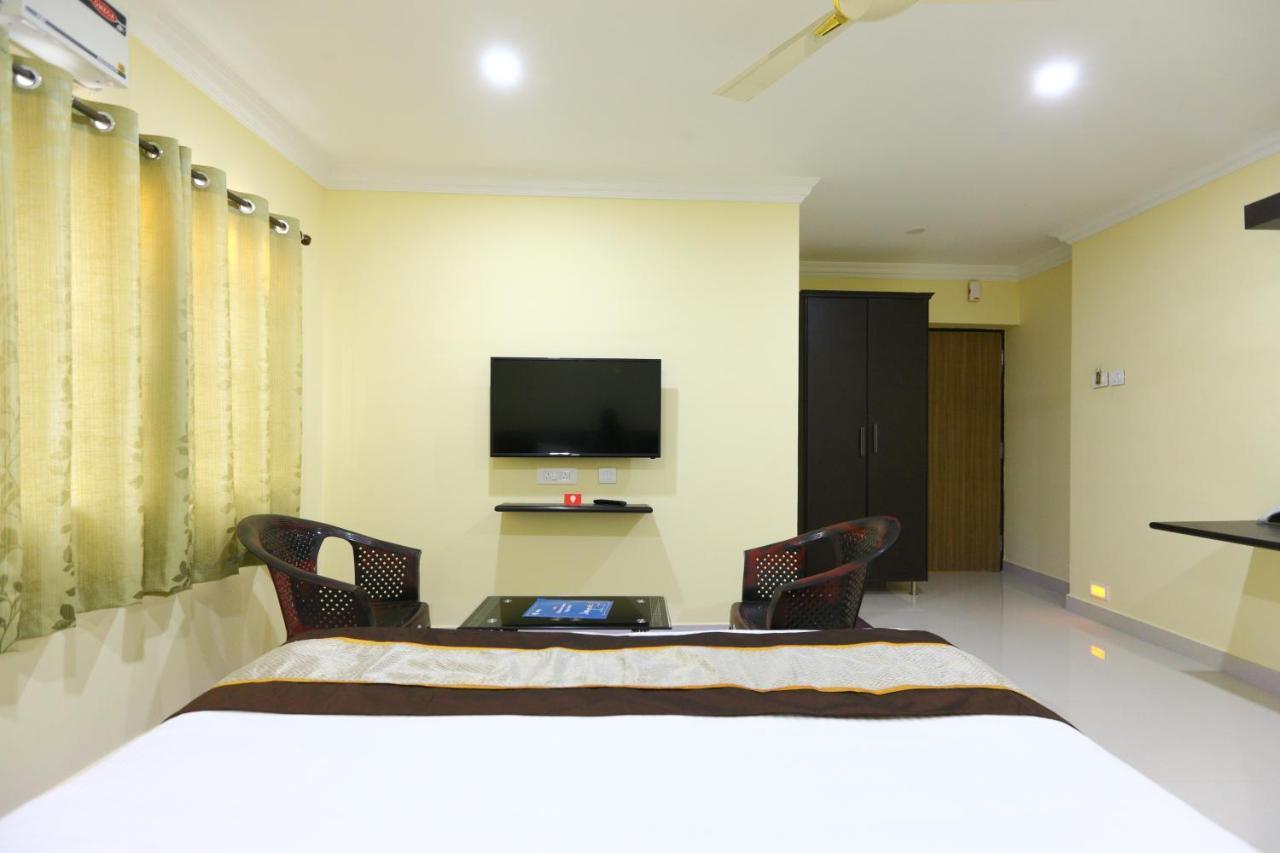 Saibala Transit Hotel Chennai Exterior foto